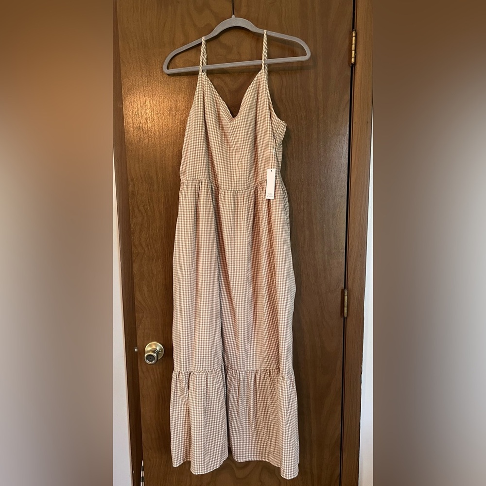 Neuflora Alberta Dress with manufacturer’s tags